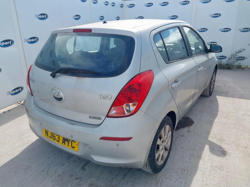 2013 HYUNDAI I20 ACTIVE