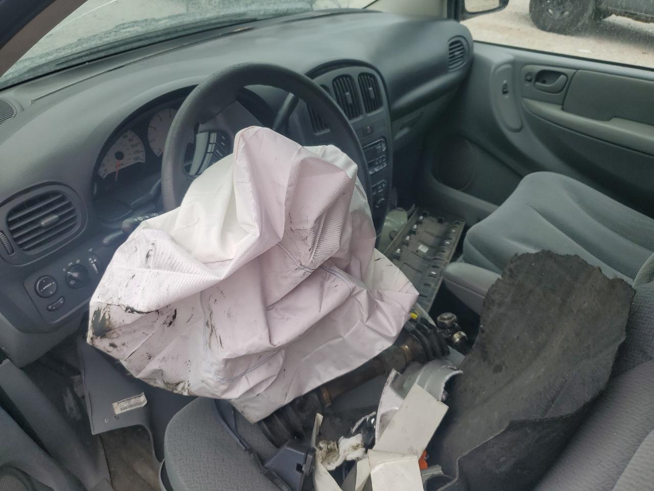 2005 Dodge Caravan Sxt VIN: 1D4GP45R75B325624 Lot: 69283065