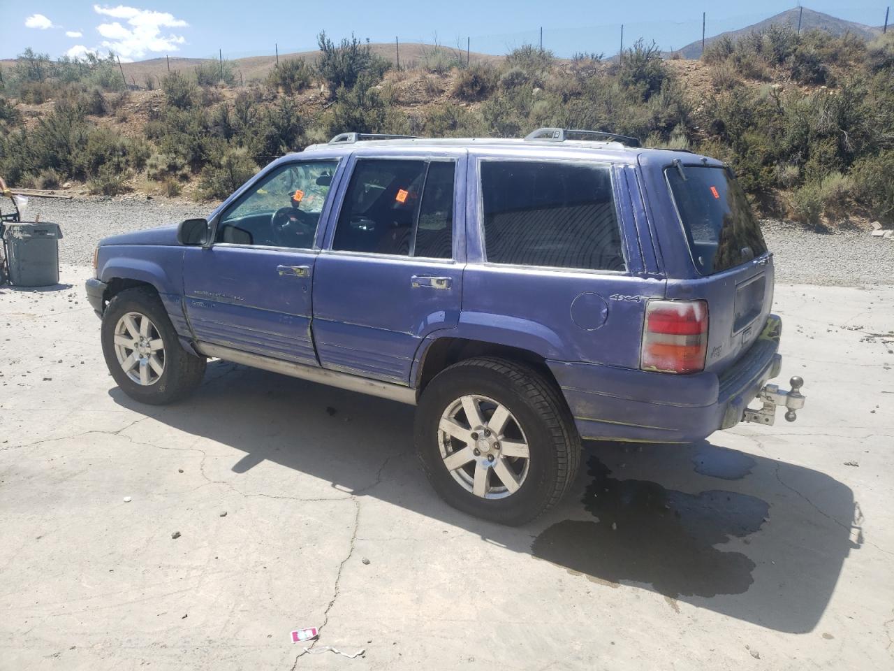 1997 Jeep Grand Cherokee Laredo 1J4GZ58S2VC561372 photo #3
