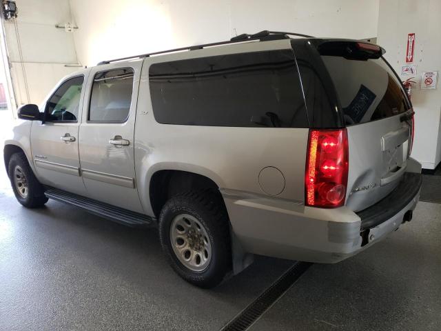 Parquets GMC YUKON 2013 Srebrny