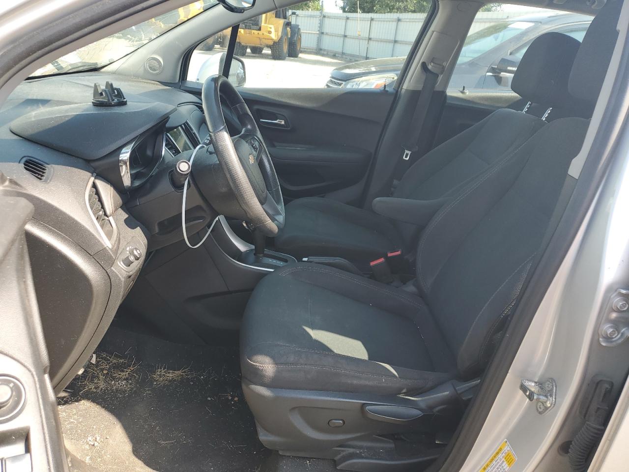 2018 Chevrolet Trax Ls VIN: 3GNCJNSB7JL403975 Lot: 67943755