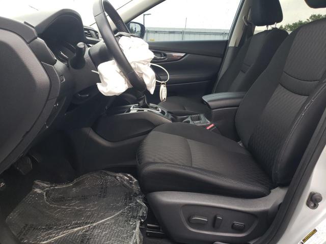  NISSAN ROGUE 2018 Серебристый