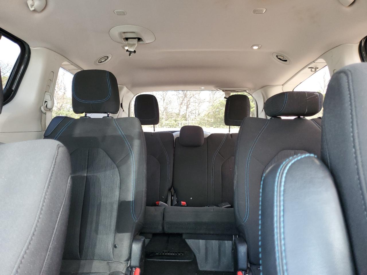 2021 Chrysler Pacifica Touring VIN: 2C4RC1FG0MR556247 Lot: 67623765