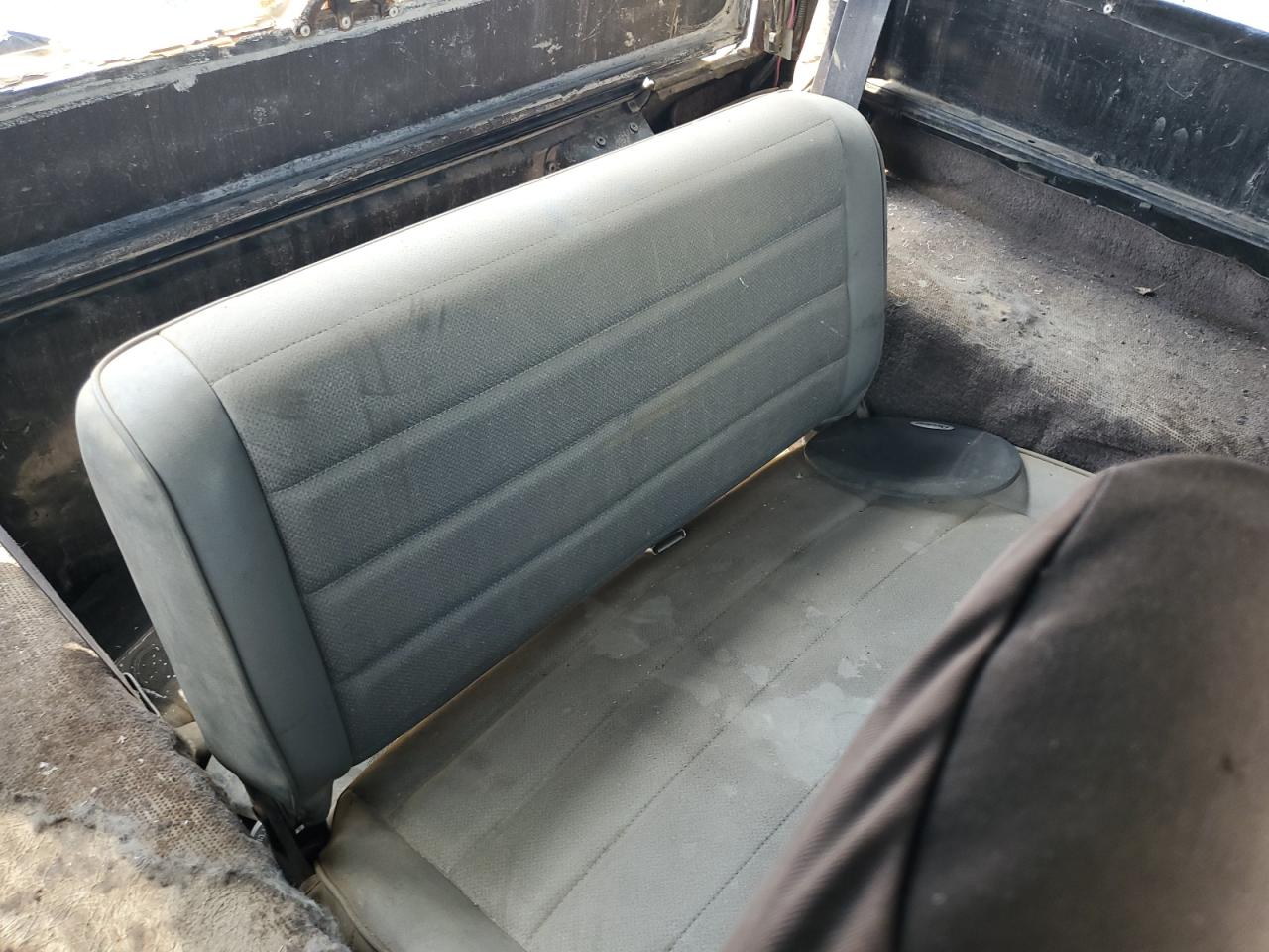 1993 Jeep Wrangler / Yj VIN: 1J4FY29S4PP223687 Lot: 67595675