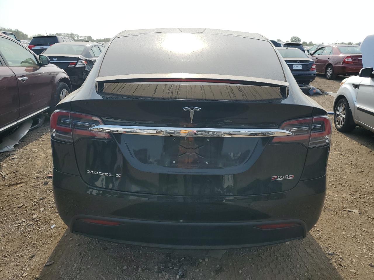 5YJXCBE42JF091904 2018 Tesla Model X