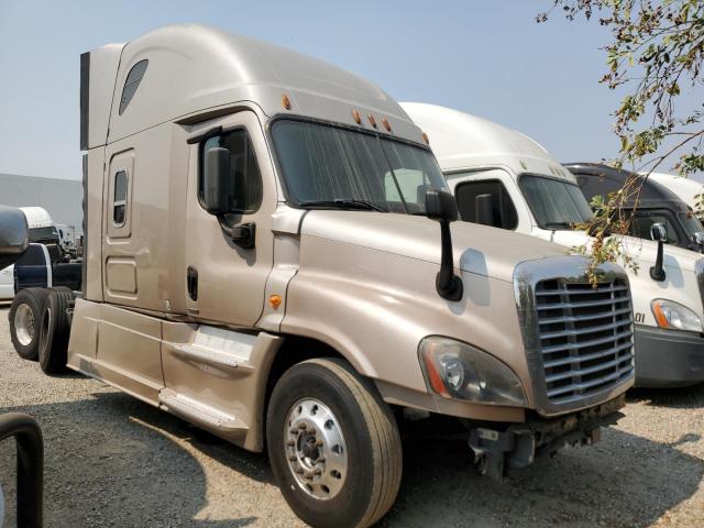 2014 Freightliner Cascadia 125 Semi Truck