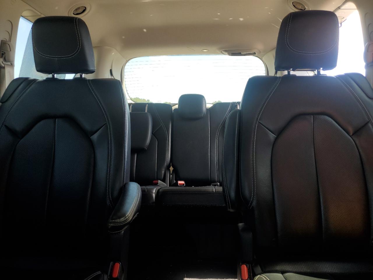 2022 Chrysler Pacifica Touring L VIN: 2C4RC1BG9NR142584 Lot: 69337295