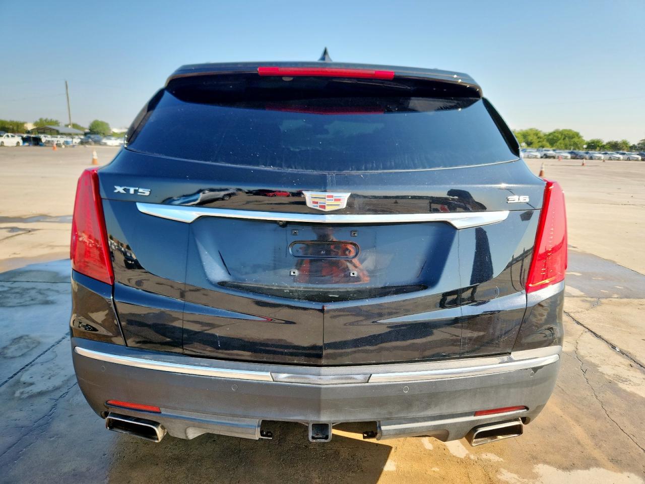 2017 Cadillac Xt5 Luxury VIN: 1GYKNBRS8HZ107387 Lot: 69294125