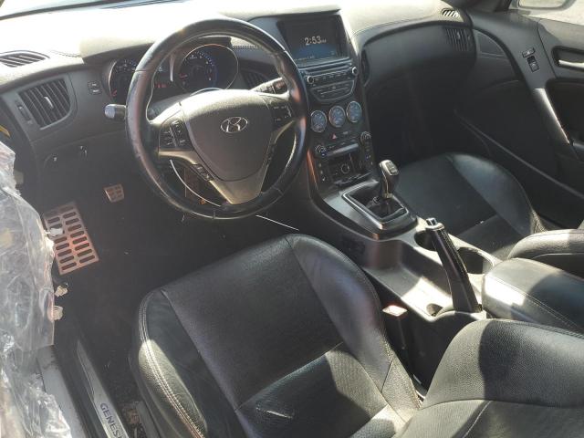Coupet HYUNDAI GENESIS 2014 Biały