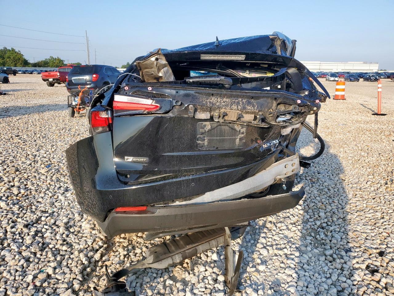 2017 Lexus Nx 200T Base VIN: JTJYARBZ8H2078264 Lot: 69840885