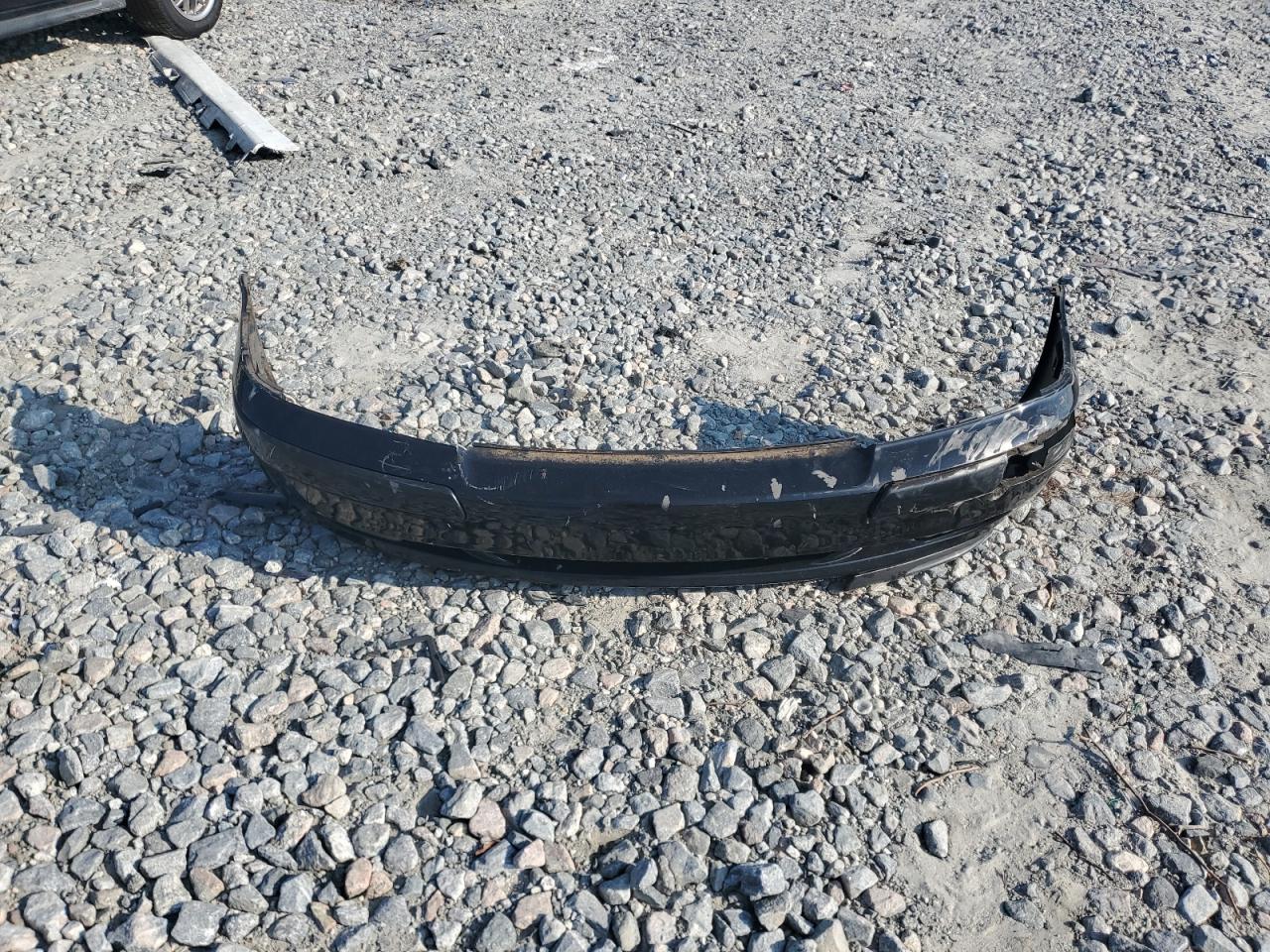 2004 Volvo V40 1.9T VIN: YV1VW27544F033744 Lot: 69582455