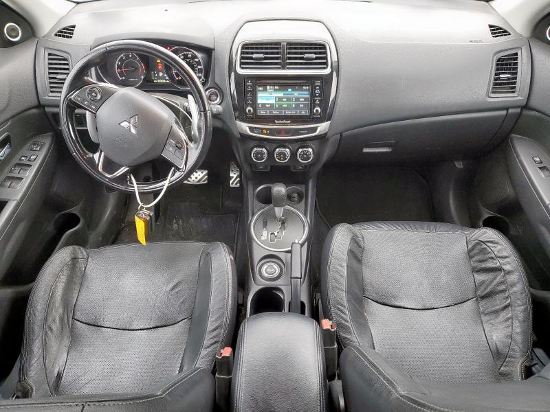  MITSUBISHI OUTLANDER 2016 Белы