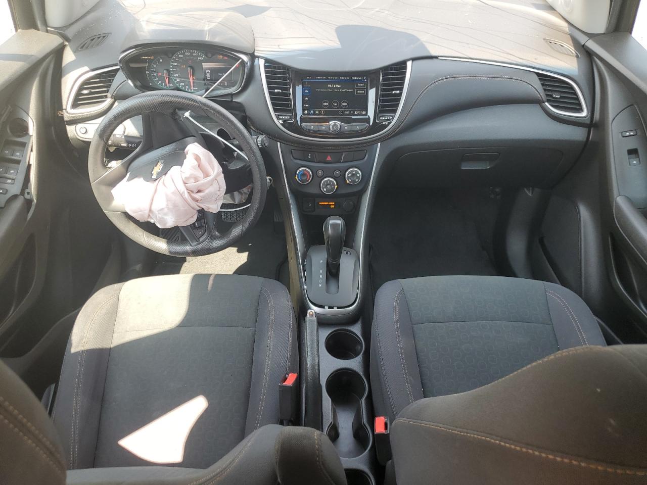 2019 Chevrolet Trax Ls VIN: 3GNCJKSB1KL264989 Lot: 68956985