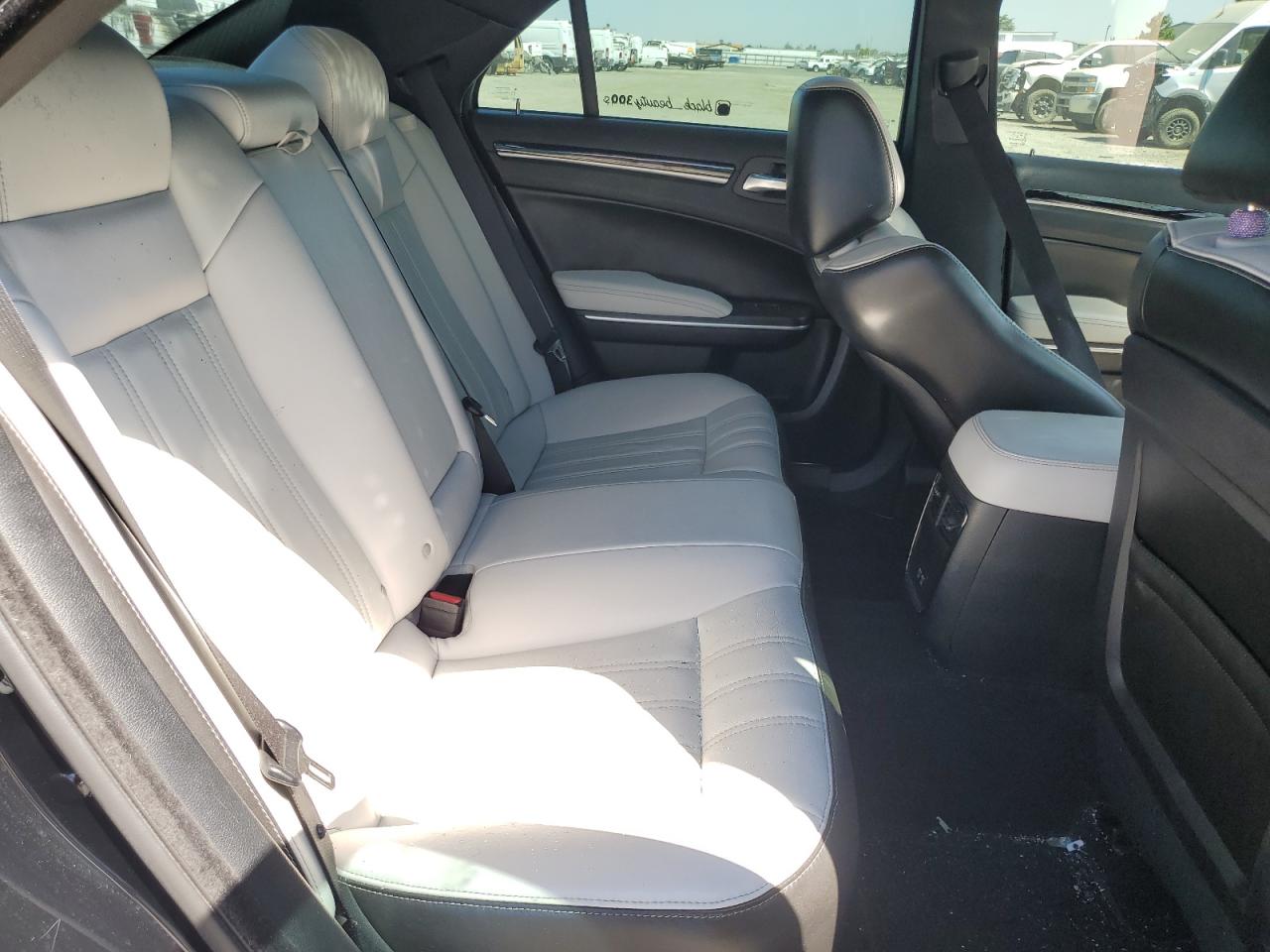 2020 Chrysler 300 S VIN: 2C3CCABG0LH225303 Lot: 69215395