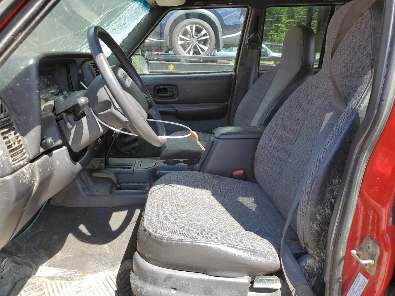 2001 Jeep Cherokee Sport VIN: 1J4FF48S51L569457 Lot: 71046575