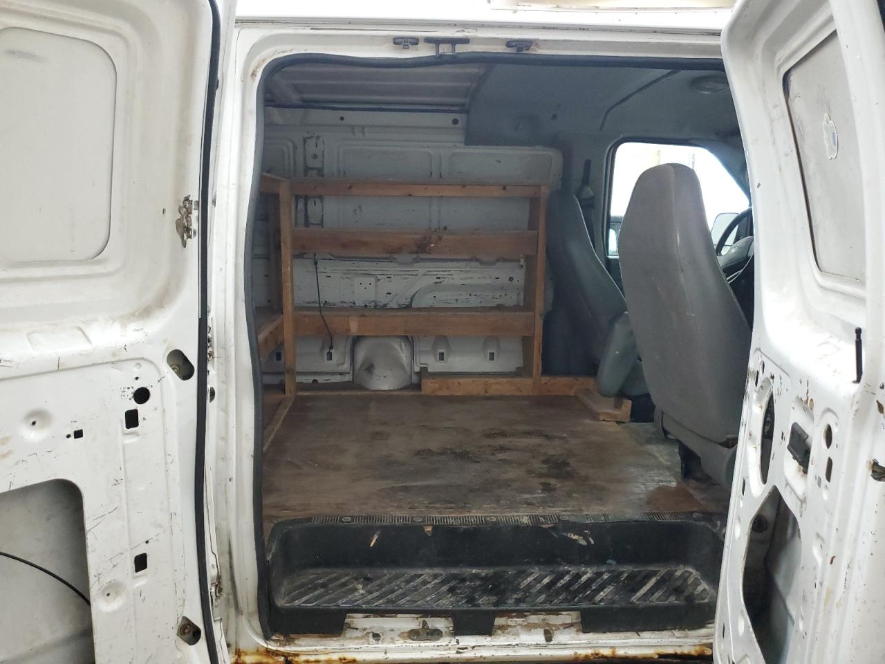 2003 Ford Econoline Cargo E-25 VIN: 1FTNE24213HB67326 Lot: 70099865