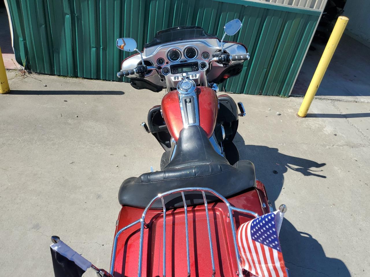 2008 Harley-Davidson Flhtcui VIN: 1HD1FC4198Y677678 Lot: 70142755