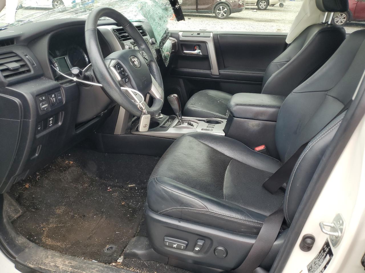 2019 Toyota 4Runner Sr5/Sr5 Premium VIN: JTEBU5JR8K5614433 Lot: 68769405