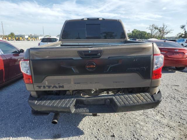  NISSAN TITAN 2020 Brązowy