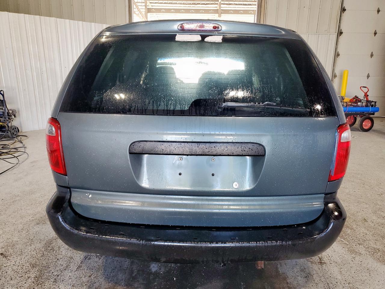 2005 Dodge Caravan Se VIN: 1D4GP25B05B240213 Lot: 69103575