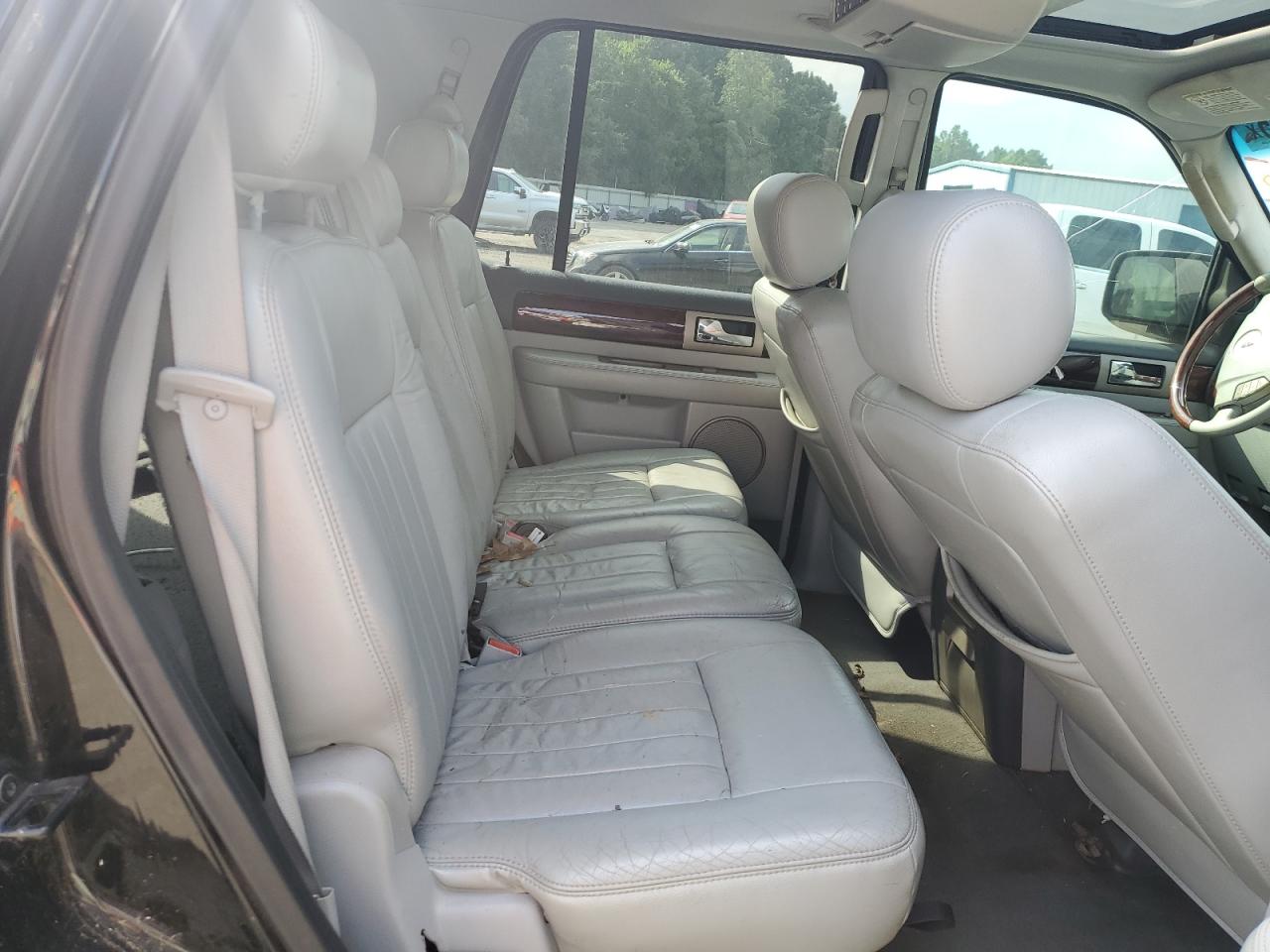 2006 Lincoln Navigator VIN: 5LMFU27546LJ25465 Lot: 92270045