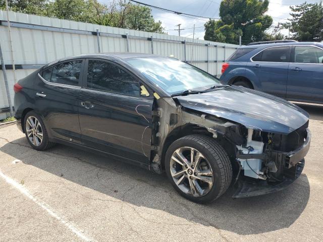  HYUNDAI ELANTRA 2017 Czarny