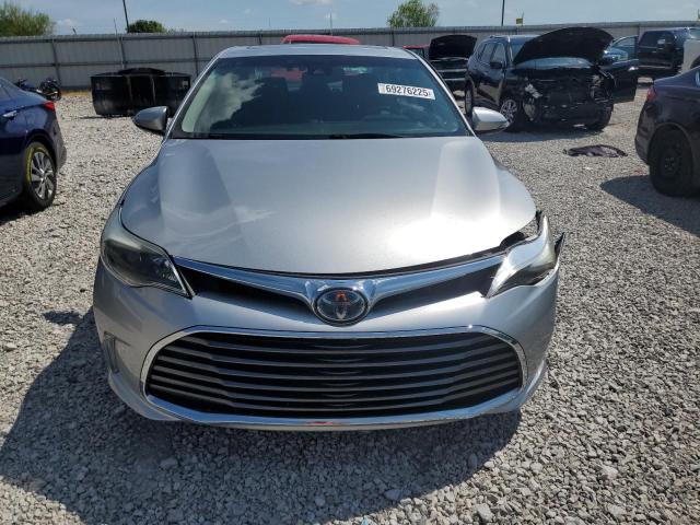  TOYOTA AVALON 2018 Серебристый