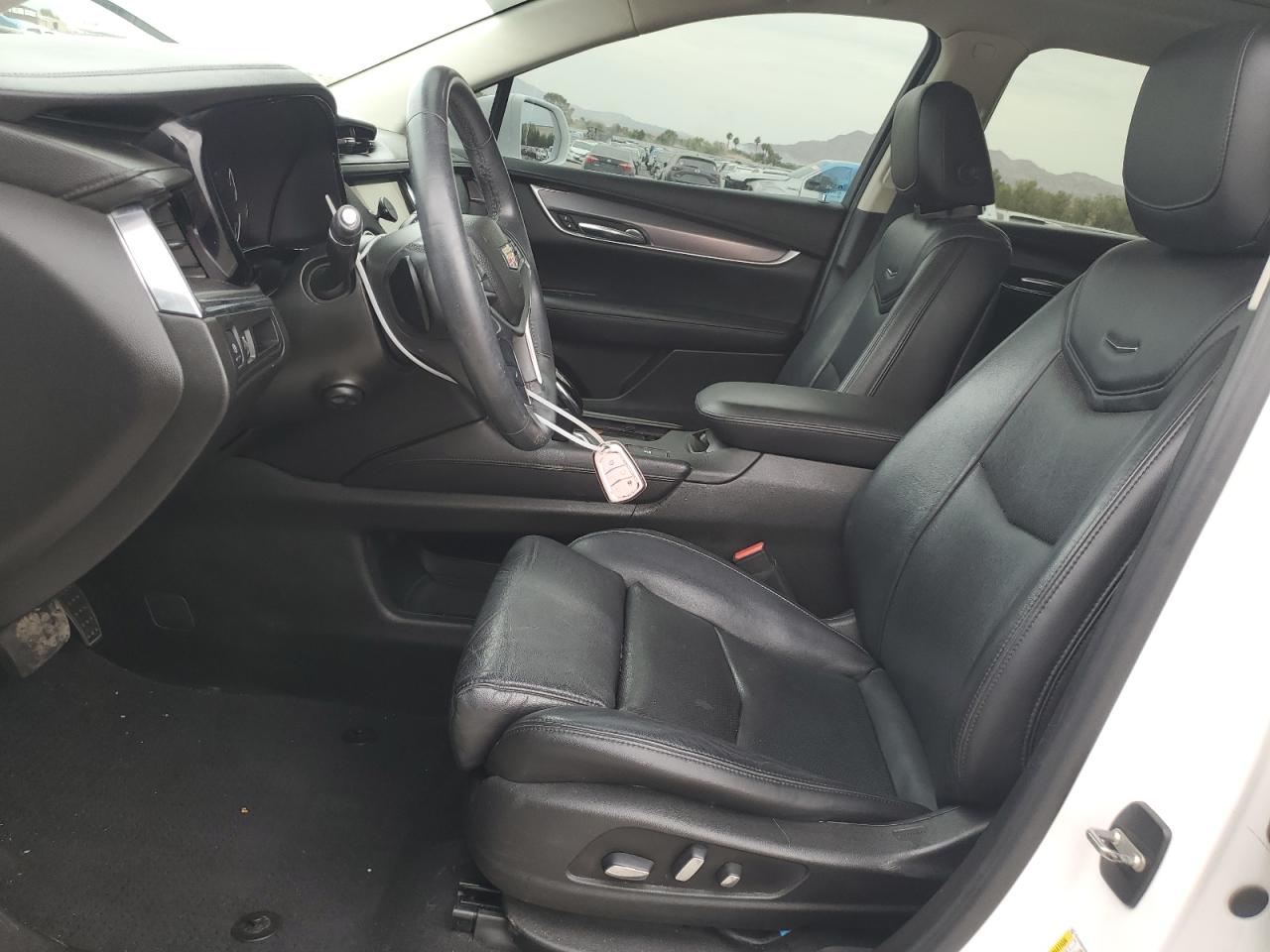 2017 Cadillac Xt5 Luxury VIN: 1GYKNBRS6HZ155485 Lot: 70385175