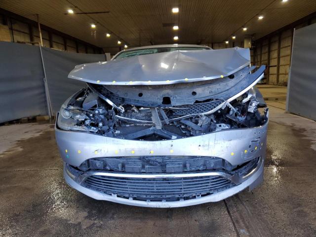  CHRYSLER 200 2016 Srebrny