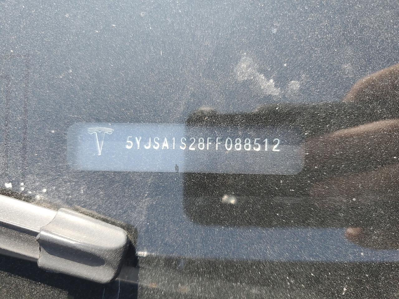 2015 Tesla Model S 70D VIN: 5YJSA1S28FF088512 Lot: 68995655