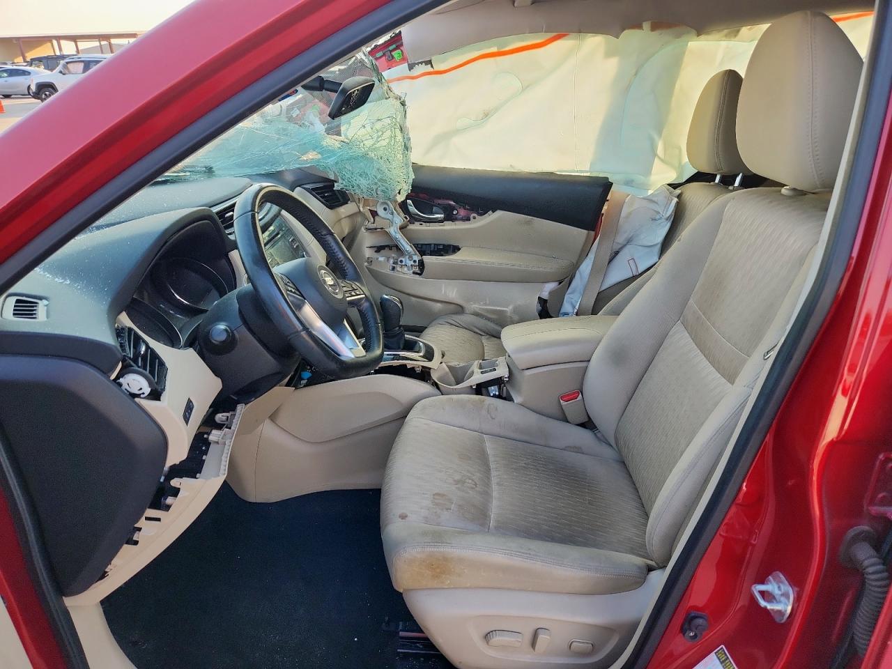 2017 Nissan Rogue S VIN: JN8AT2MT4HW397589 Lot: 68106455