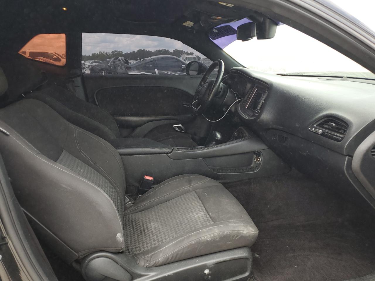 2018 Dodge Challenger Sxt VIN: 2C3CDZAG8JH132507 Lot: 69916405