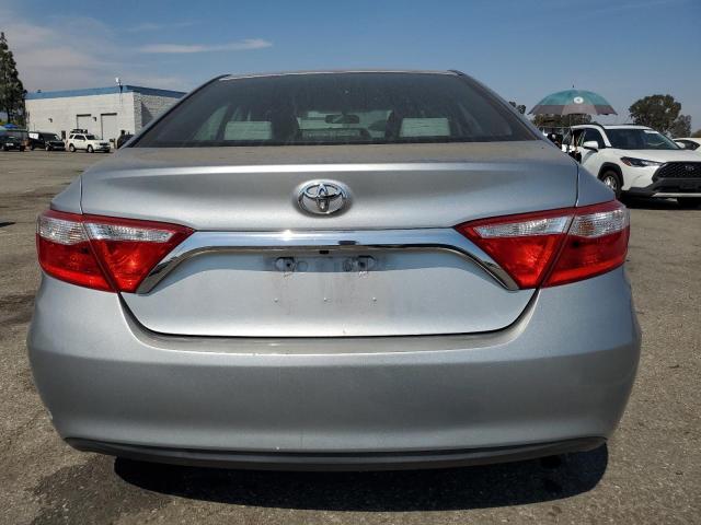  TOYOTA CAMRY 2015 Silver