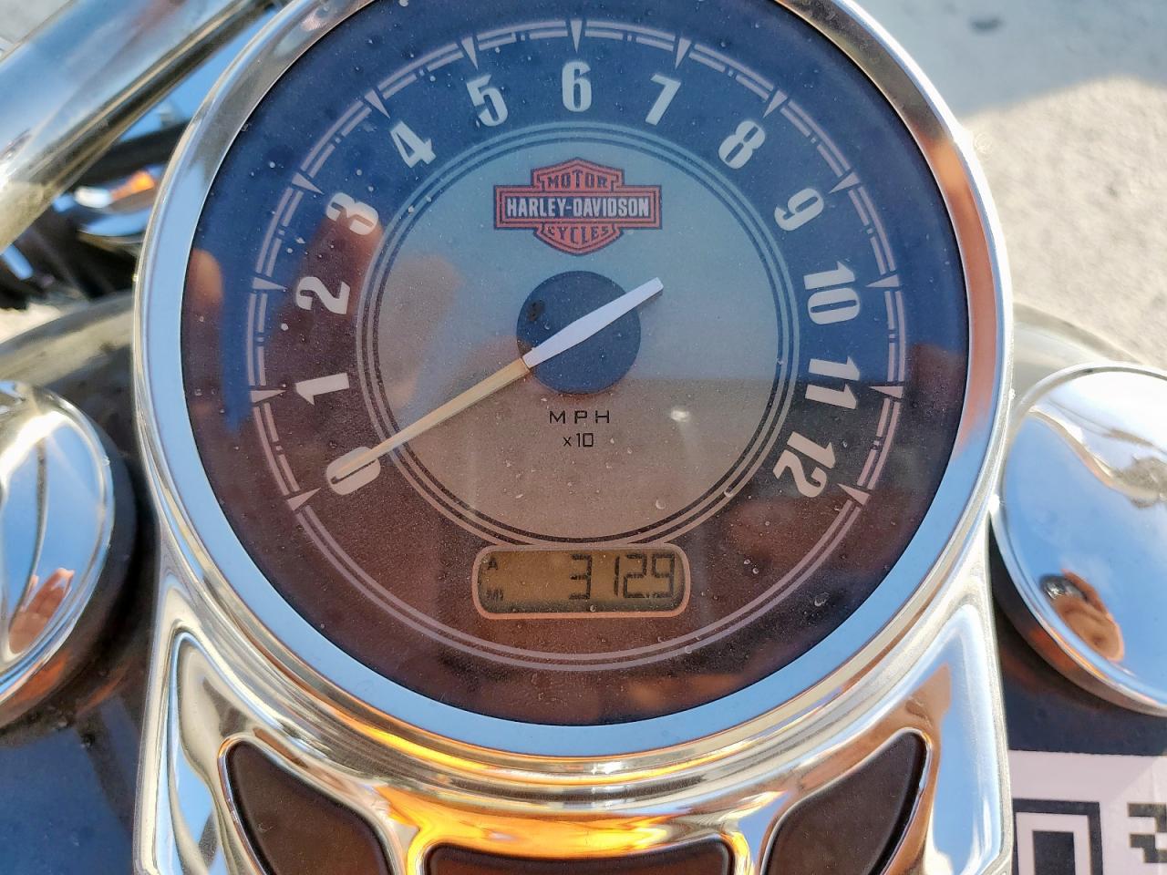 2013 Harley-Davidson Flstc Heritage Softail Classic VIN: 1HD1BWV12DB034629 Lot: 69198505