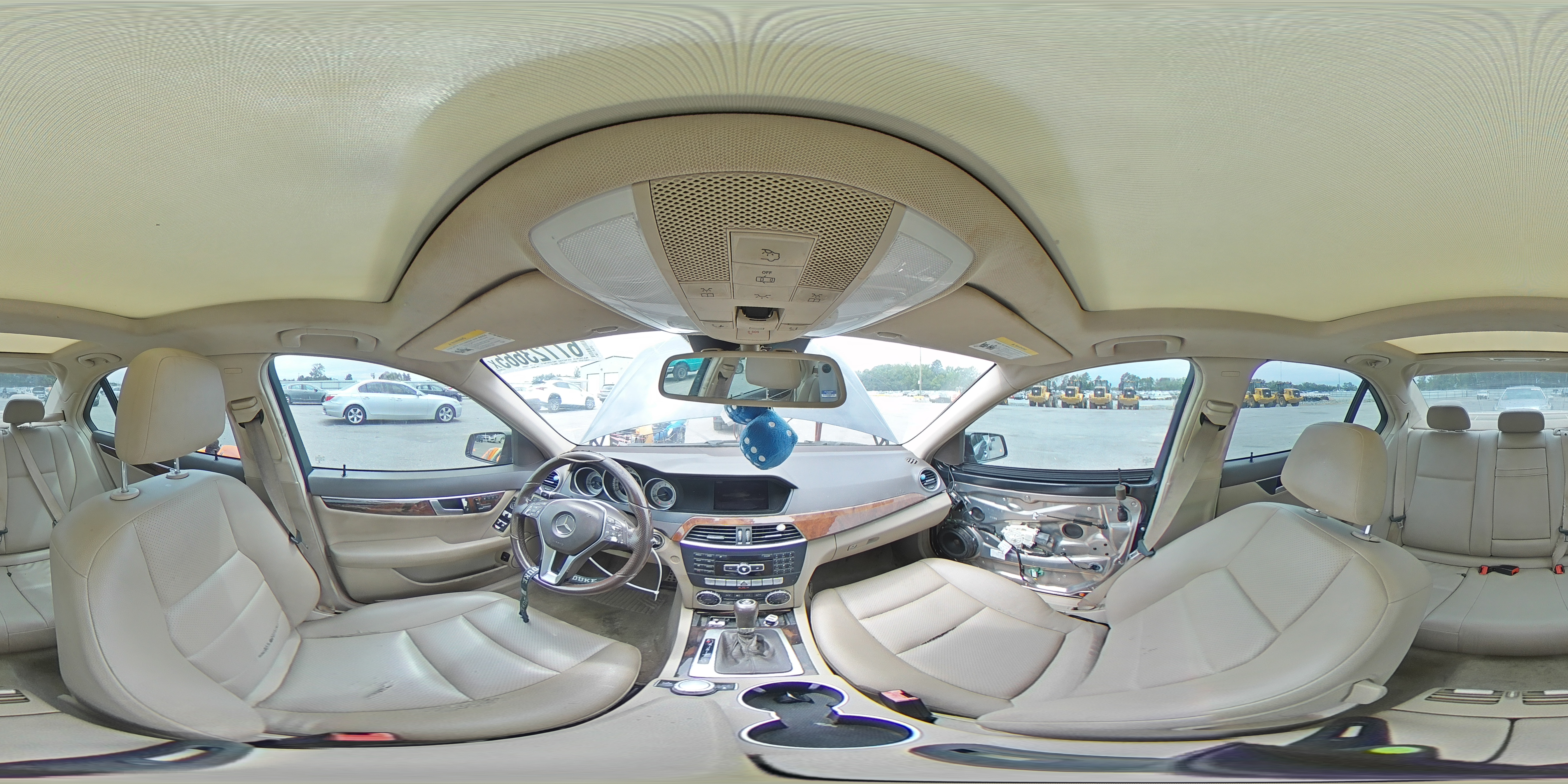 2014 Mercedes-Benz C 350 VIN: WDDGF5HB4EA938767 Lot: 67723665