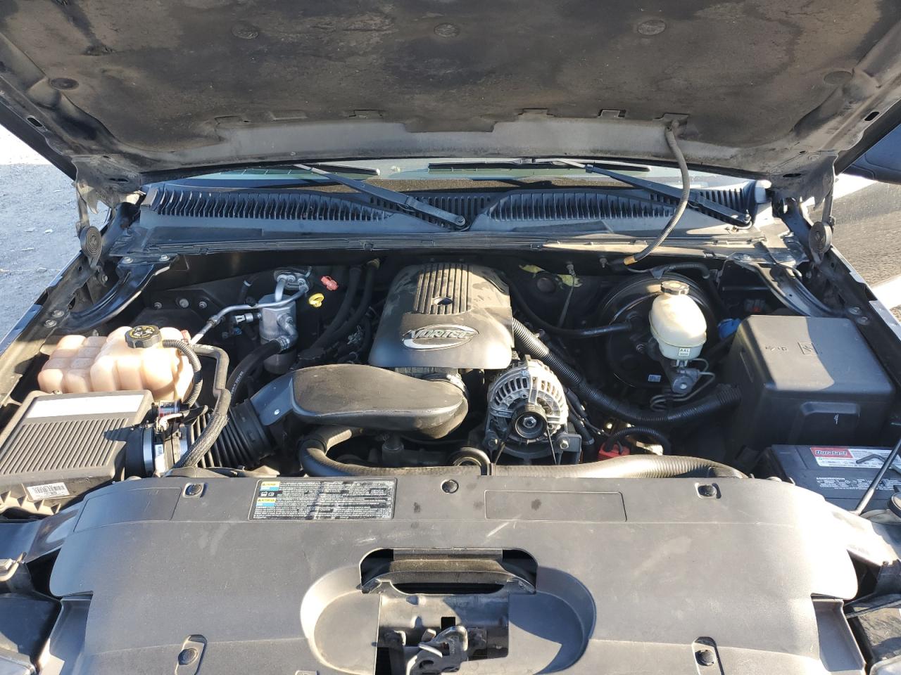 2005 Chevrolet Silverado C1500 VIN: 2GCEC19T751242828 Lot: 69985205