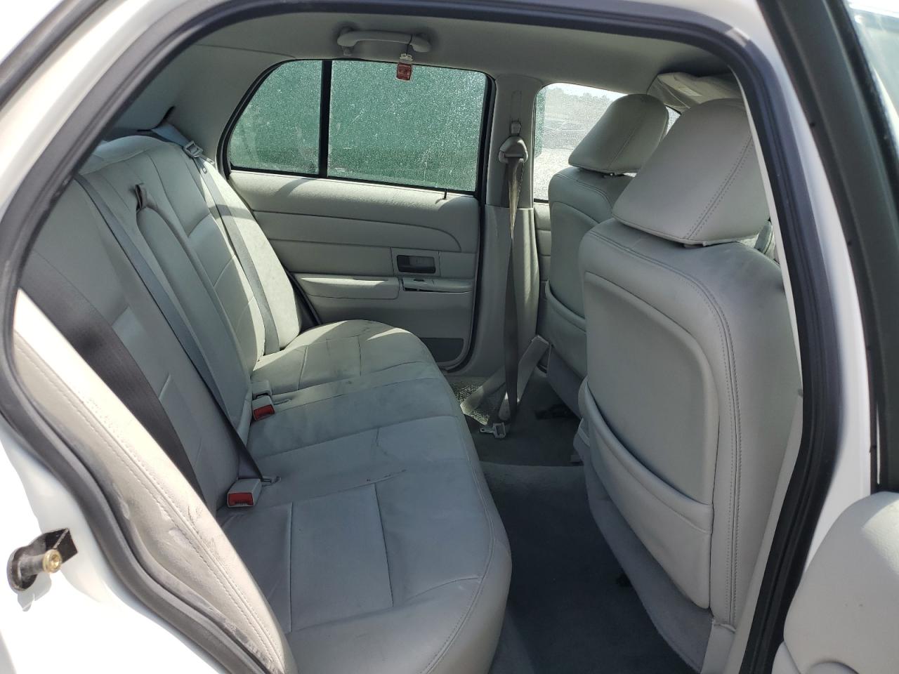 2004 Ford Crown Victoria Lx VIN: 2FAFP74W64X161642 Lot: 70575825