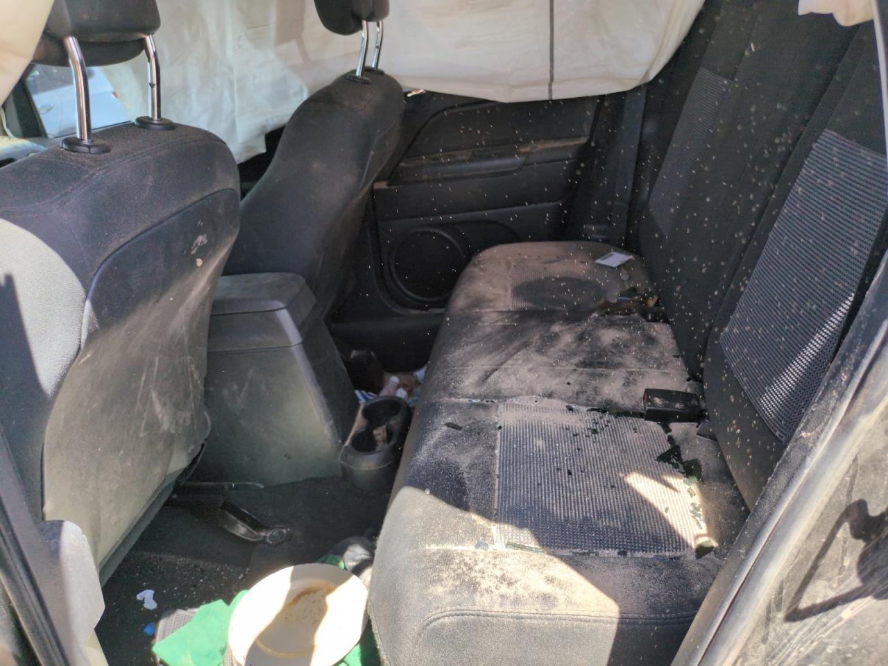 2015 Jeep Compass Sport VIN: 1C4NJDBB4FD283092 Lot: 68278695