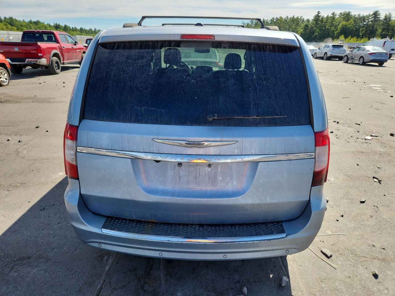 2013 Chrysler Town & Country Limited VIN: 2C4RC1GG9DR589732 Lot: 70097055