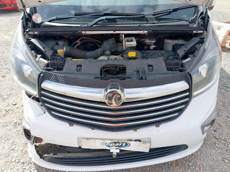 2015 VAUXHALL VIVARO 2900 SPORTIVE CDTI 