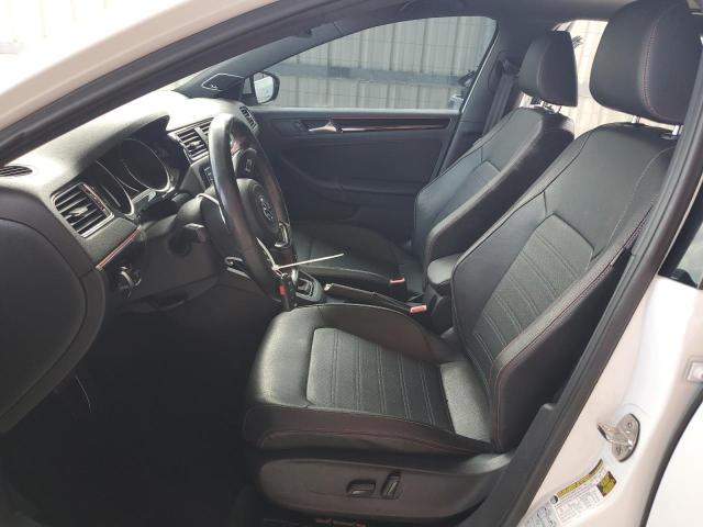  VOLKSWAGEN JETTA 2016 Белы