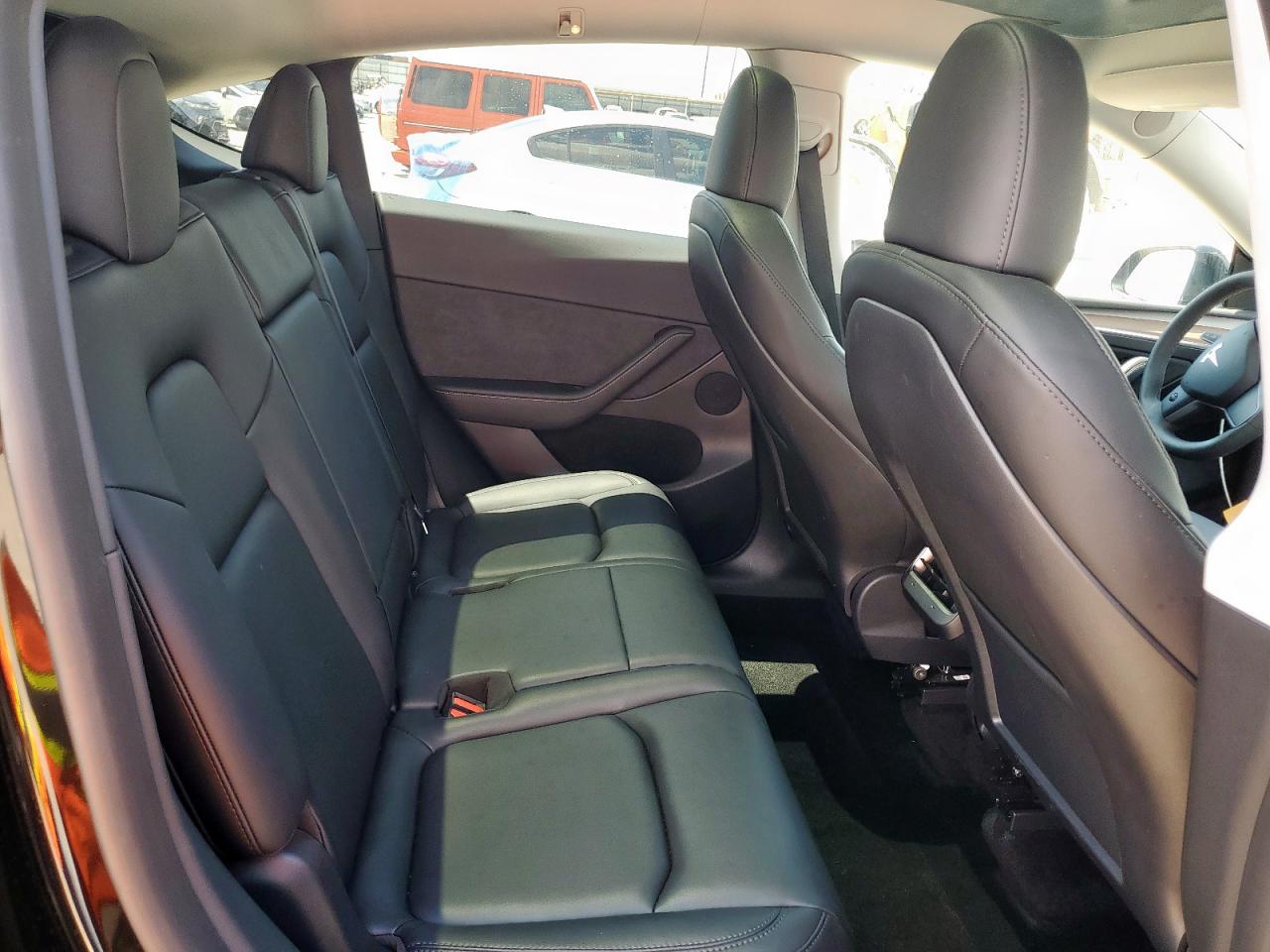 2024 Tesla Model Y VIN: 7SAYGAEE0RF159224 Lot: 68552555