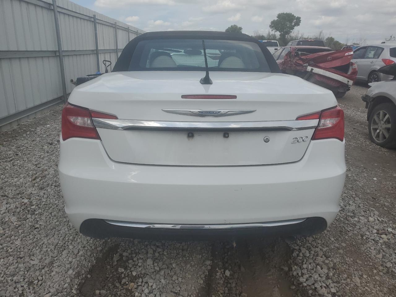 2012 Chrysler 200 Touring VIN: 1C3BCBEB6CN218347 Lot: 66457955