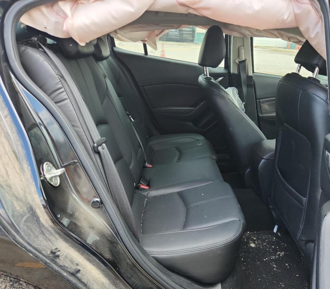 2018 Mazda 3 Touring VIN: 3MZBN1L36JM273798 Lot: 69535135