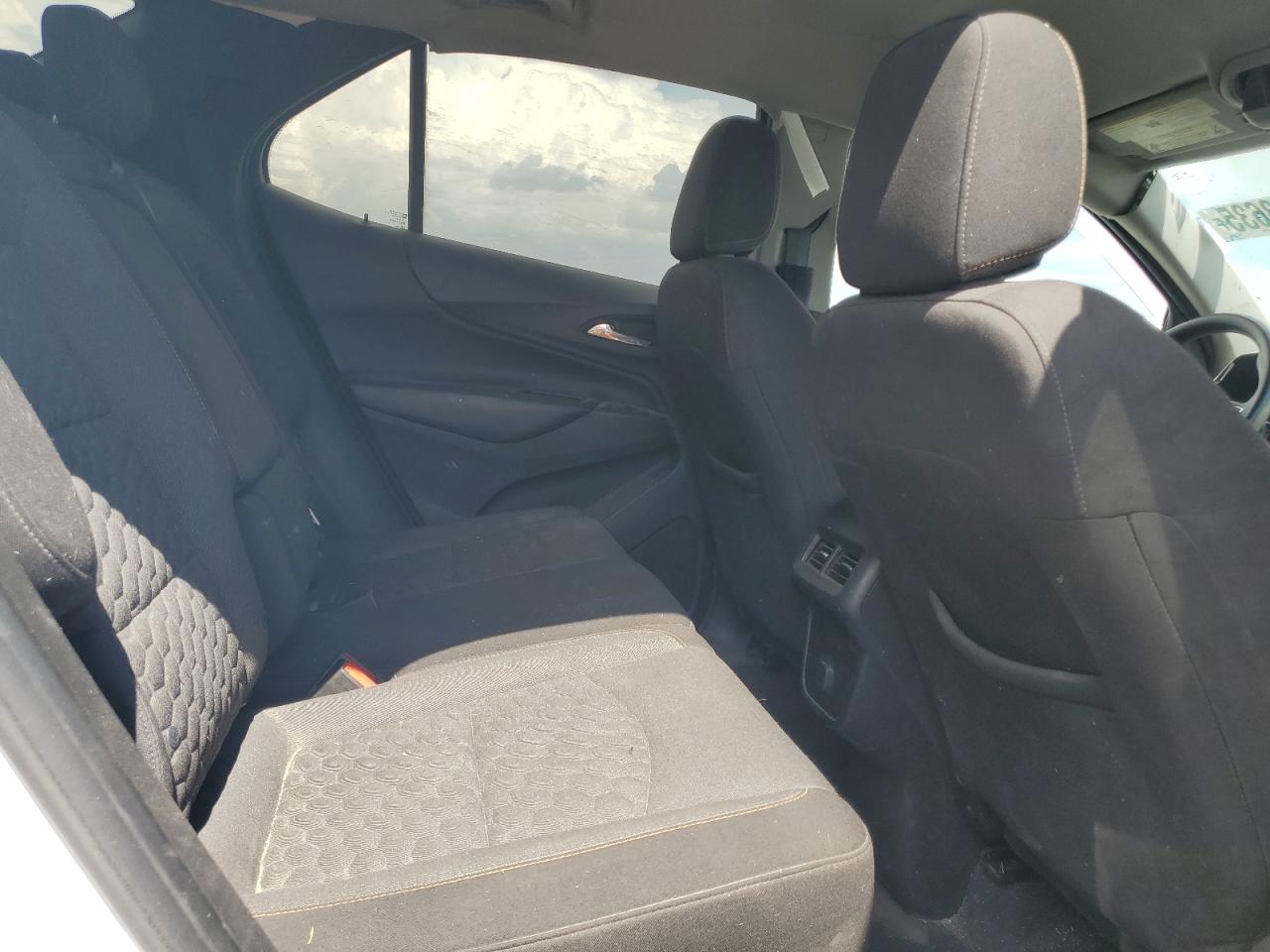 2018 Chevrolet Equinox Lt VIN: 3GNAXSEV5JS576328 Lot: 70203635