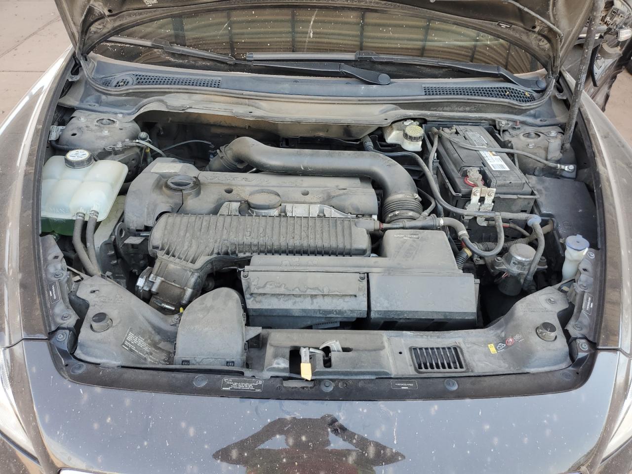 2013 Volvo C70 T5 VIN: YV1672MC5DJ141629 Lot: 68363215