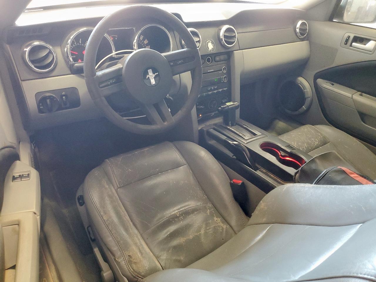 2008 Ford Mustang VIN: 1ZVHT80N985106463 Lot: 68001835