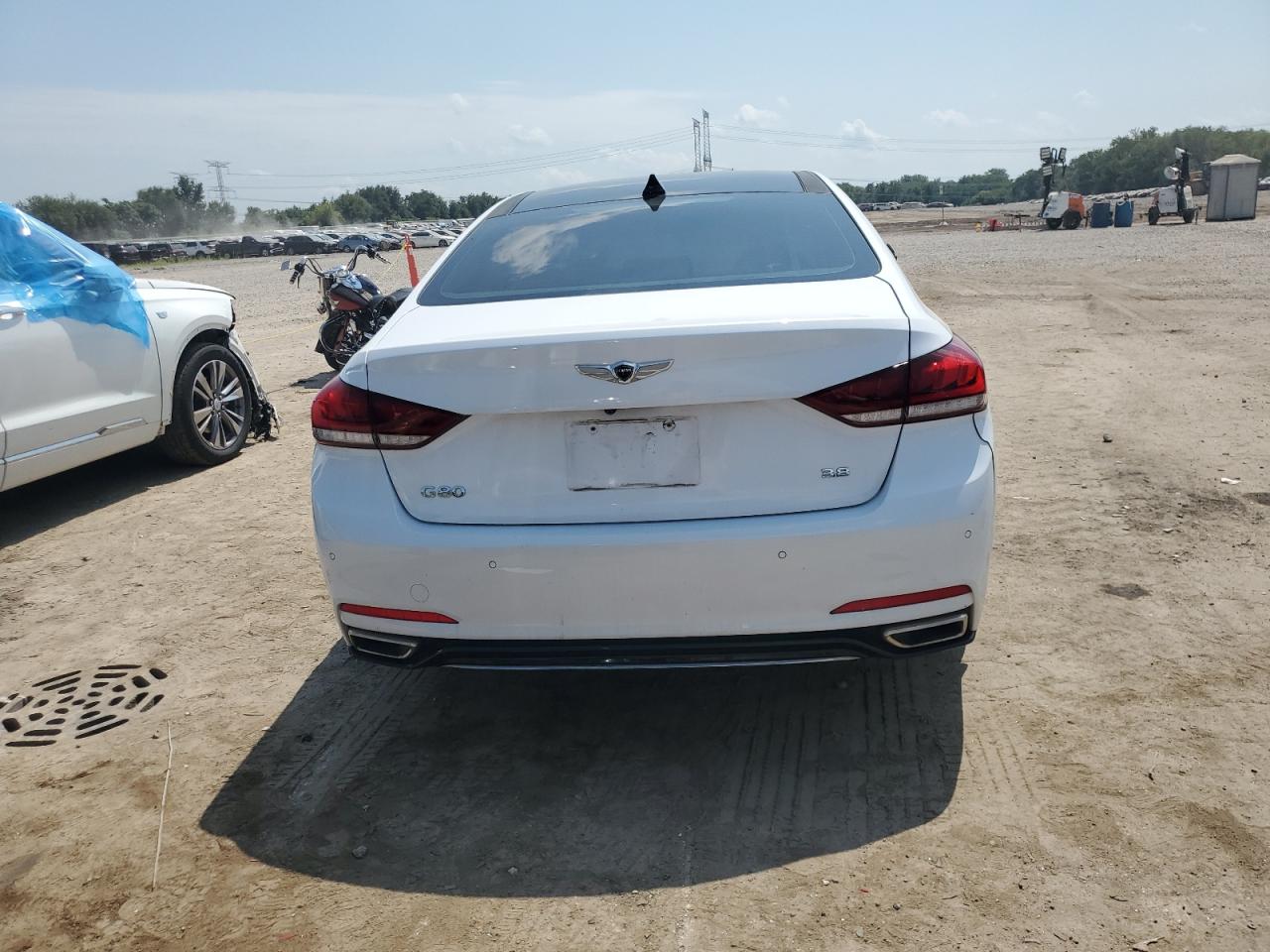 2018 Genesis G80 Base VIN: KMHGN4JE6JU263150 Lot: 69012815