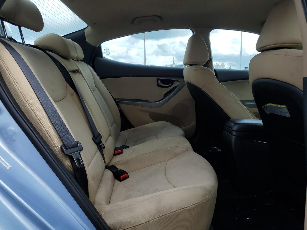 2012 Hyundai Elantra Gls VIN: KMHDH4AE8CU392567 Lot: 70945985