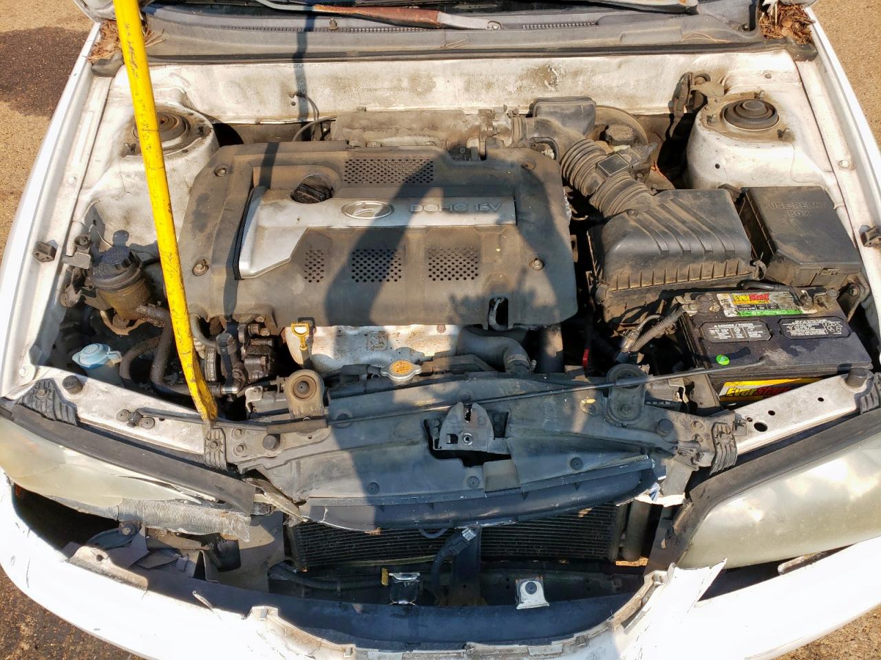 2004 Hyundai Elantra Gls VIN: KMHDN46D24U728241 Lot: 68002955